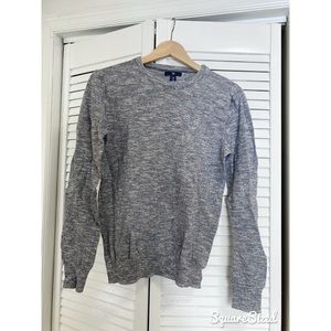 Gap Sweatshirt